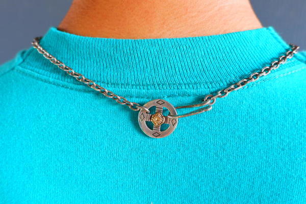 ARIZONA FREEDOM/アリゾナフリーダム】カスタムフェザーネックレスをお