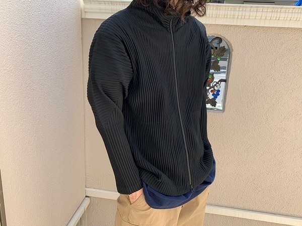 大人気ドメブラ】HOMME PLISSE ISSEY MIYAKE/オムプリッセイッセイ