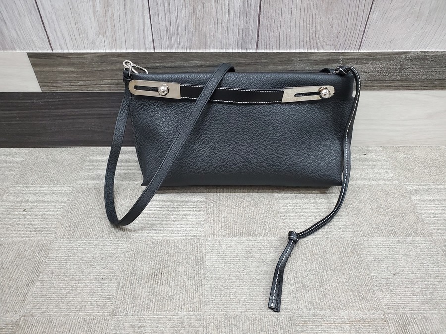 LOEWE/ロエベ】ショルダーバッグ ミッシースモール 入荷情報『古着買取