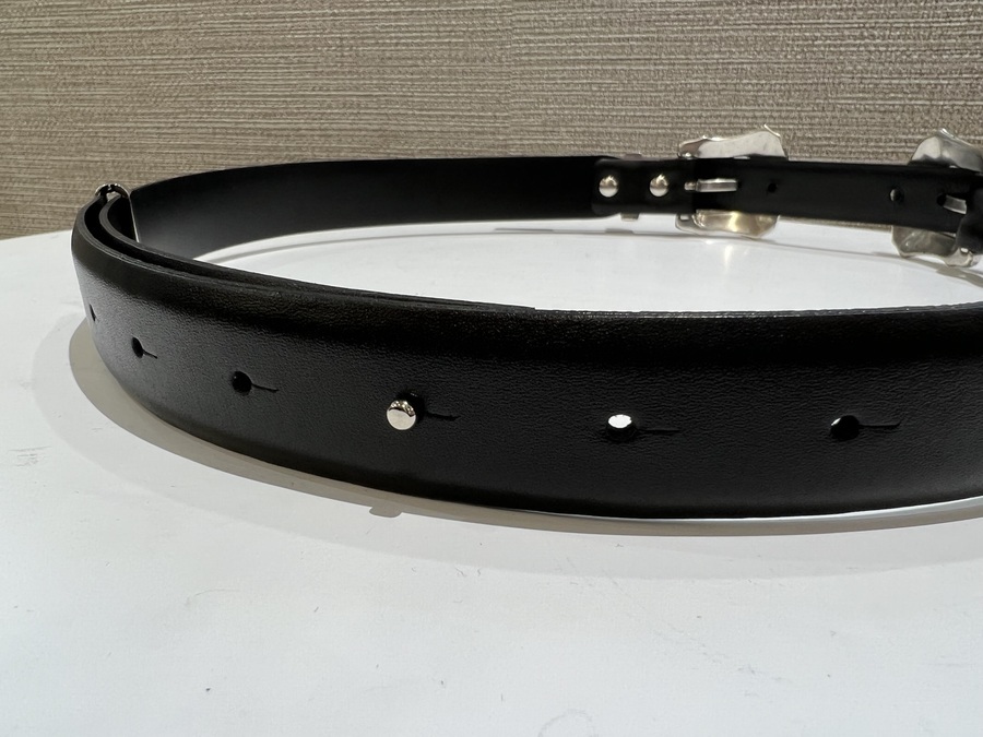 人気インポートブランド【TOGA PULLA/トーガプルラ】よりをダブル