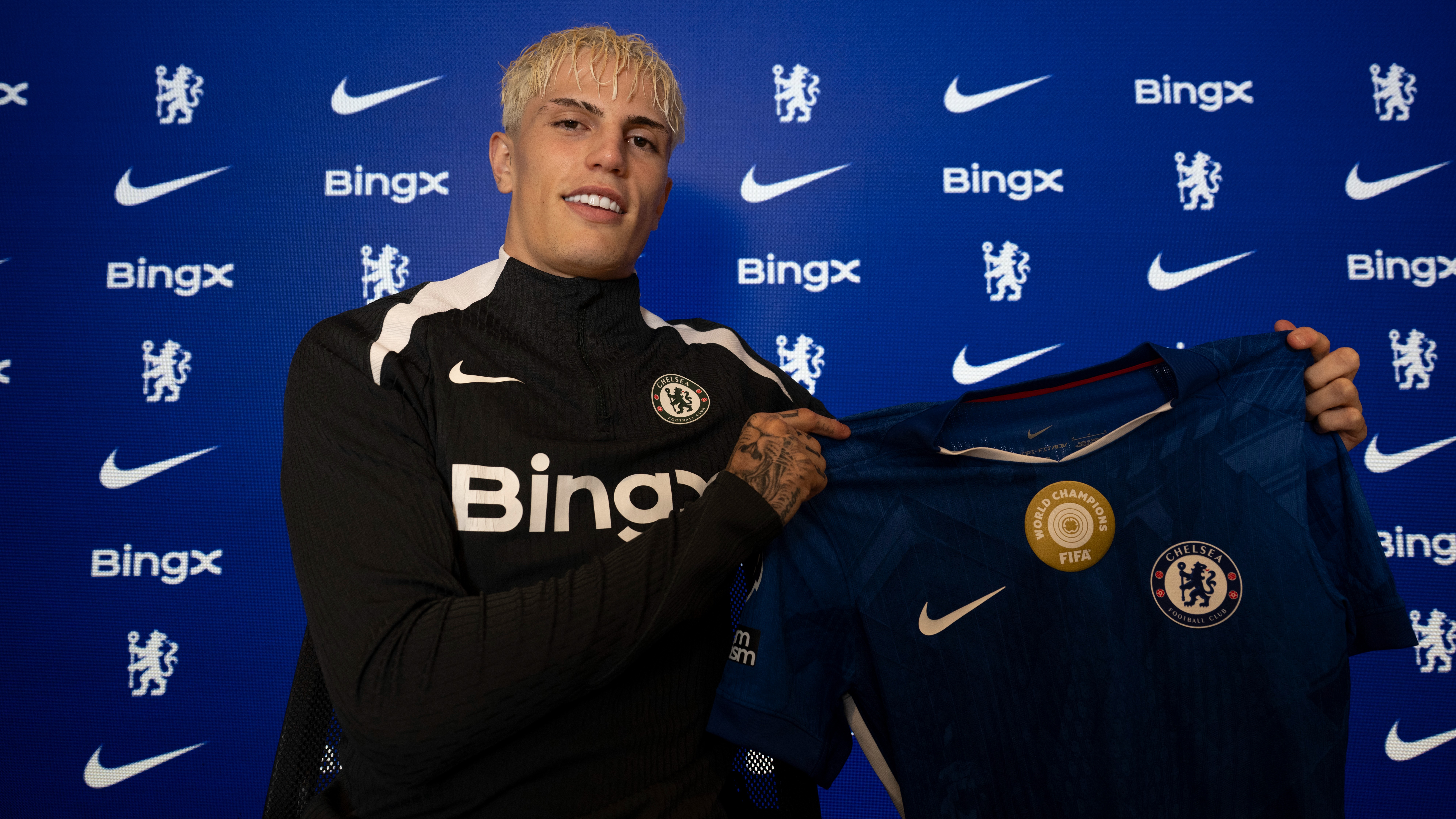 Why is Alejandro Garnacho number 49 for Chelsea?