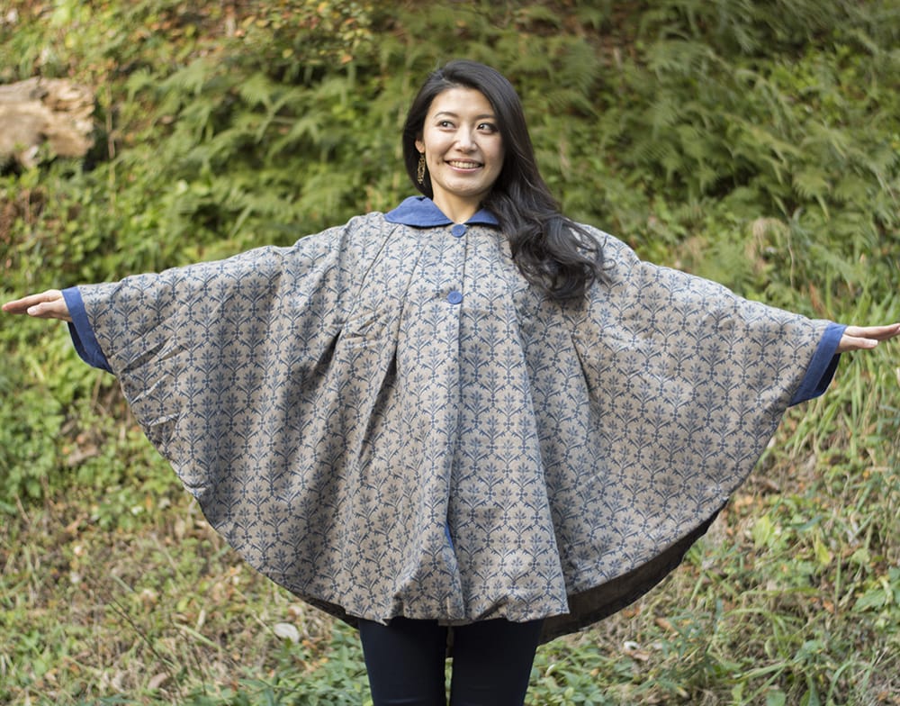 ラティス柄のラウンドポンチョケープ の通販 - TIRAKITA.COM