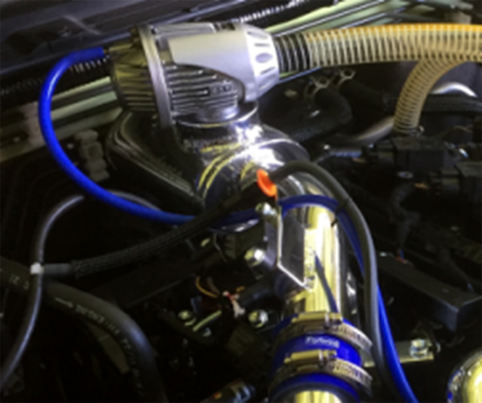 ブローオフバルブアダプター付スーパーファンネルスロットルチャンバー