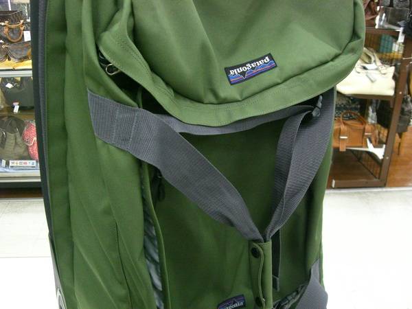 新入荷】ﾊﾟﾀｺﾞﾆｱの2WAYｷｬﾘｰﾊﾞｯｸﾞを入荷いたしました！！｜2014年12月05