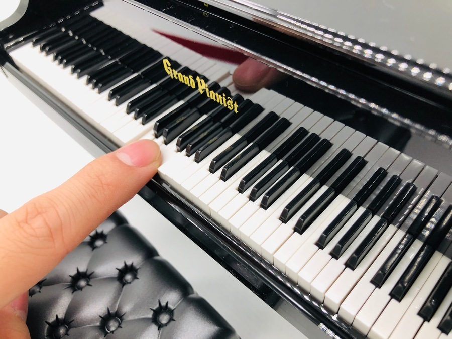 ホントに弾けるミニチュアピアノ『グランドピアニスト』【三鷹店