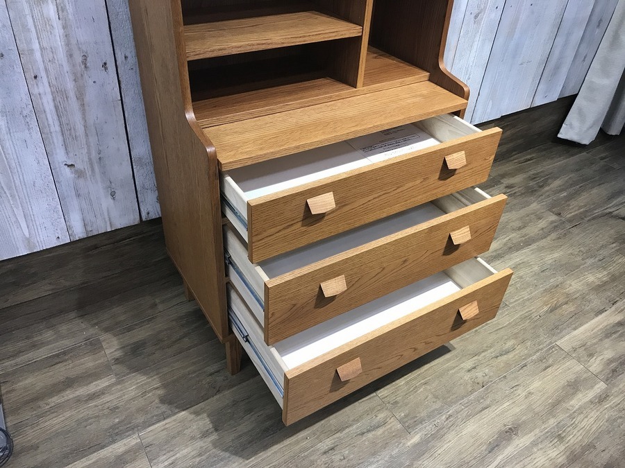 unico（ウニコ）】もう手に入らない？廃盤品のライティングデスク