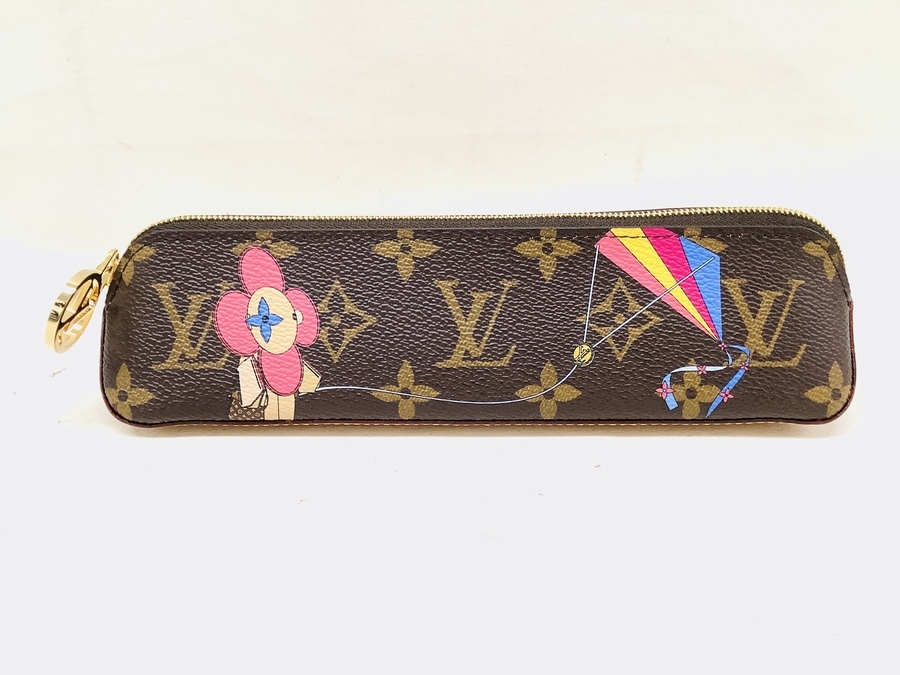 日本限定品！LOUIS VUITTON（ルイ・ヴィトン）のペンケースのご紹介