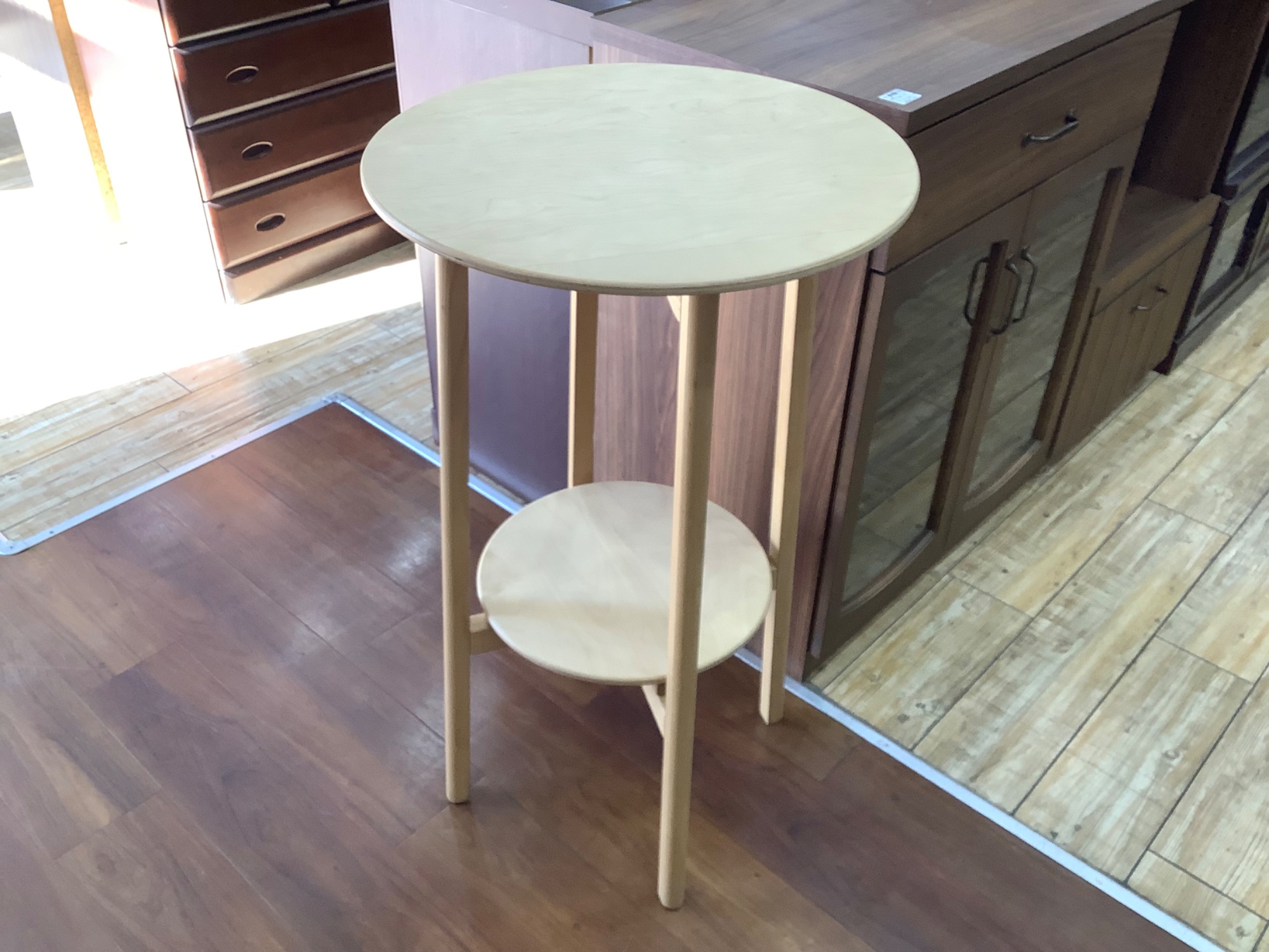 匠工芸 ACTUS／タクミコウゲイ アクタス】マッシュルームテーブル が