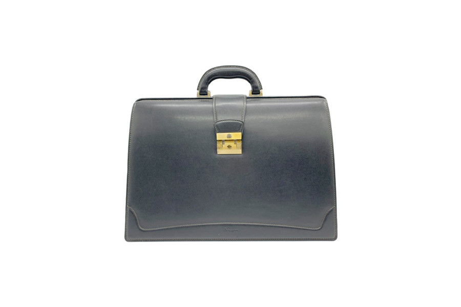 日々のお供に。Aquascutumのダレスバッグが新入荷。【北越谷店】｜2020