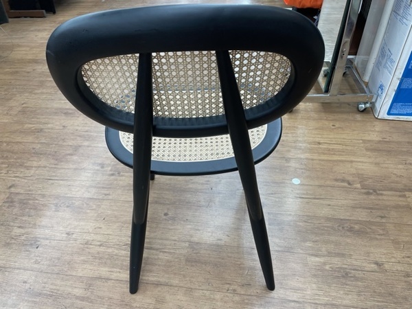 IDEEのコンヴェントチェアが入荷です！｜2022年01月11日｜リサイクル