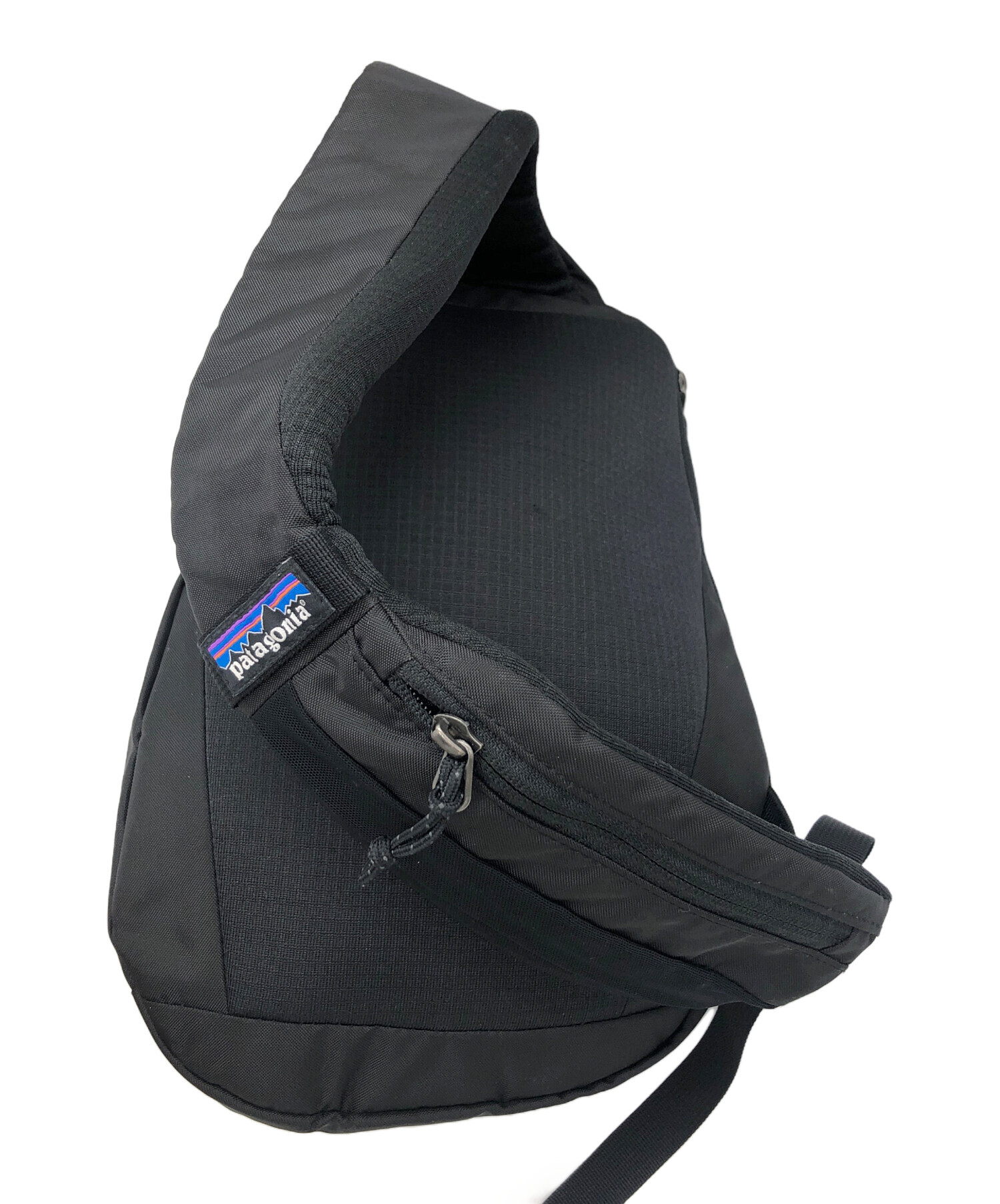 中古・古着通販】Patagonia (パタゴニア) アトム・スリング 8L