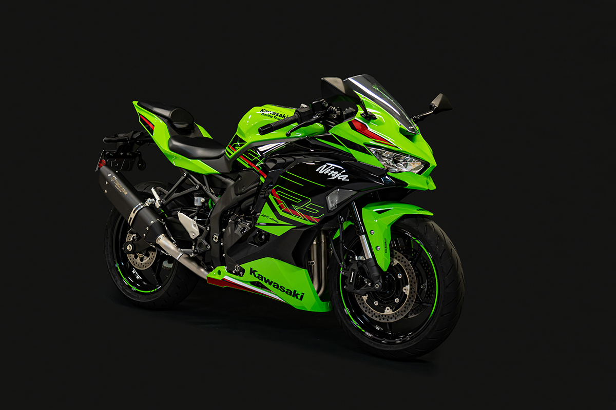 トリックスター / Ninja ZX-4R SE /ZX-4RR(24-26) 政府認証フル