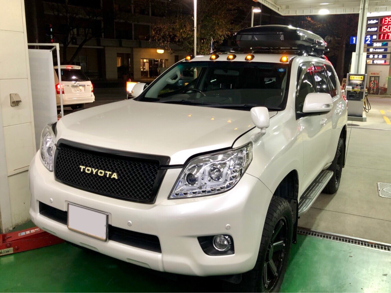 LEDルーフマーカーの取付事例 ランクルプラド | T's style