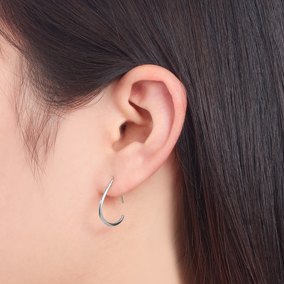 K18ホワイトゴールドピアス(RPE415-001)|TSUTSUMI（ジュエリーツツミ