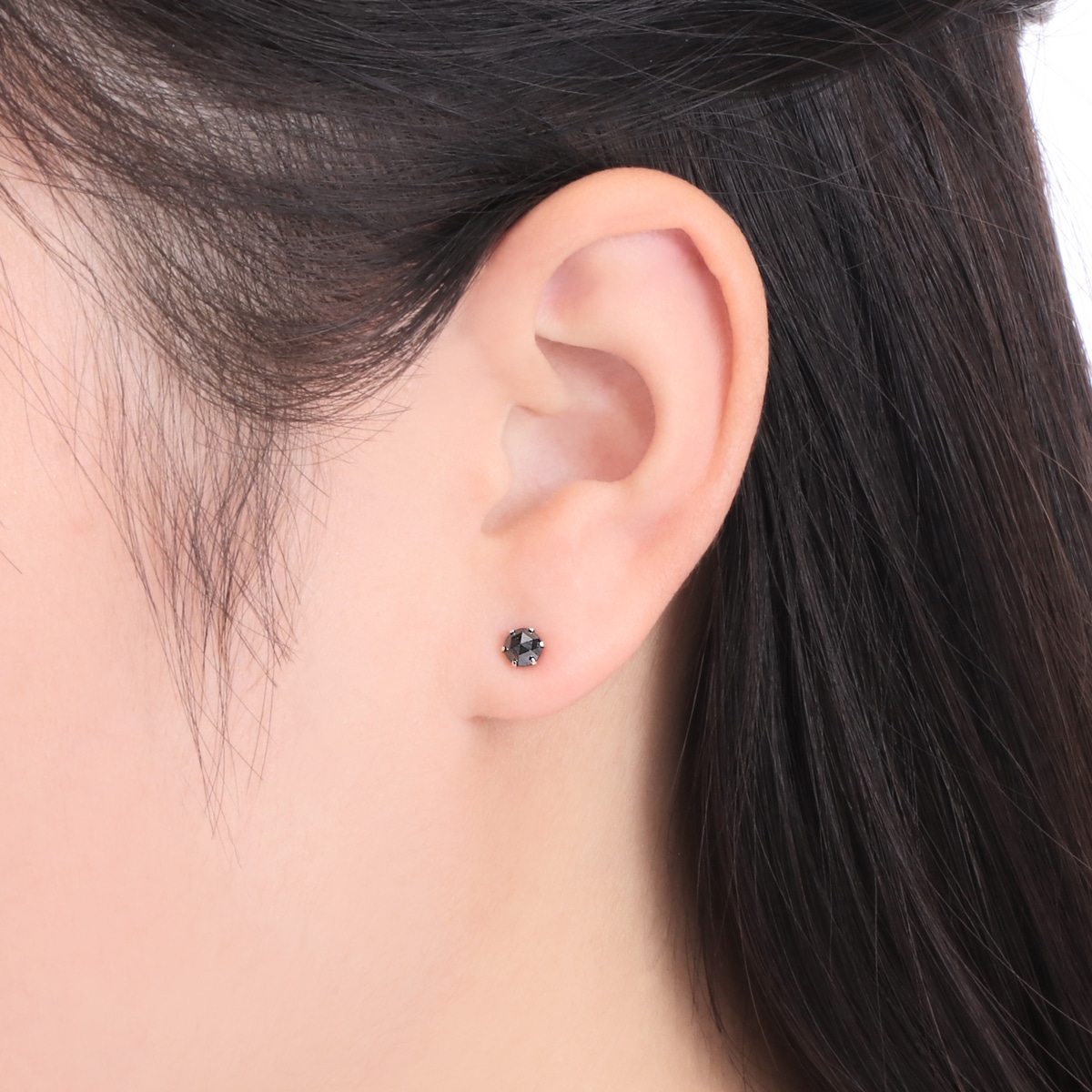 プラチナブラックダイヤモンドピアス(RPE170-001)|TSUTSUMI