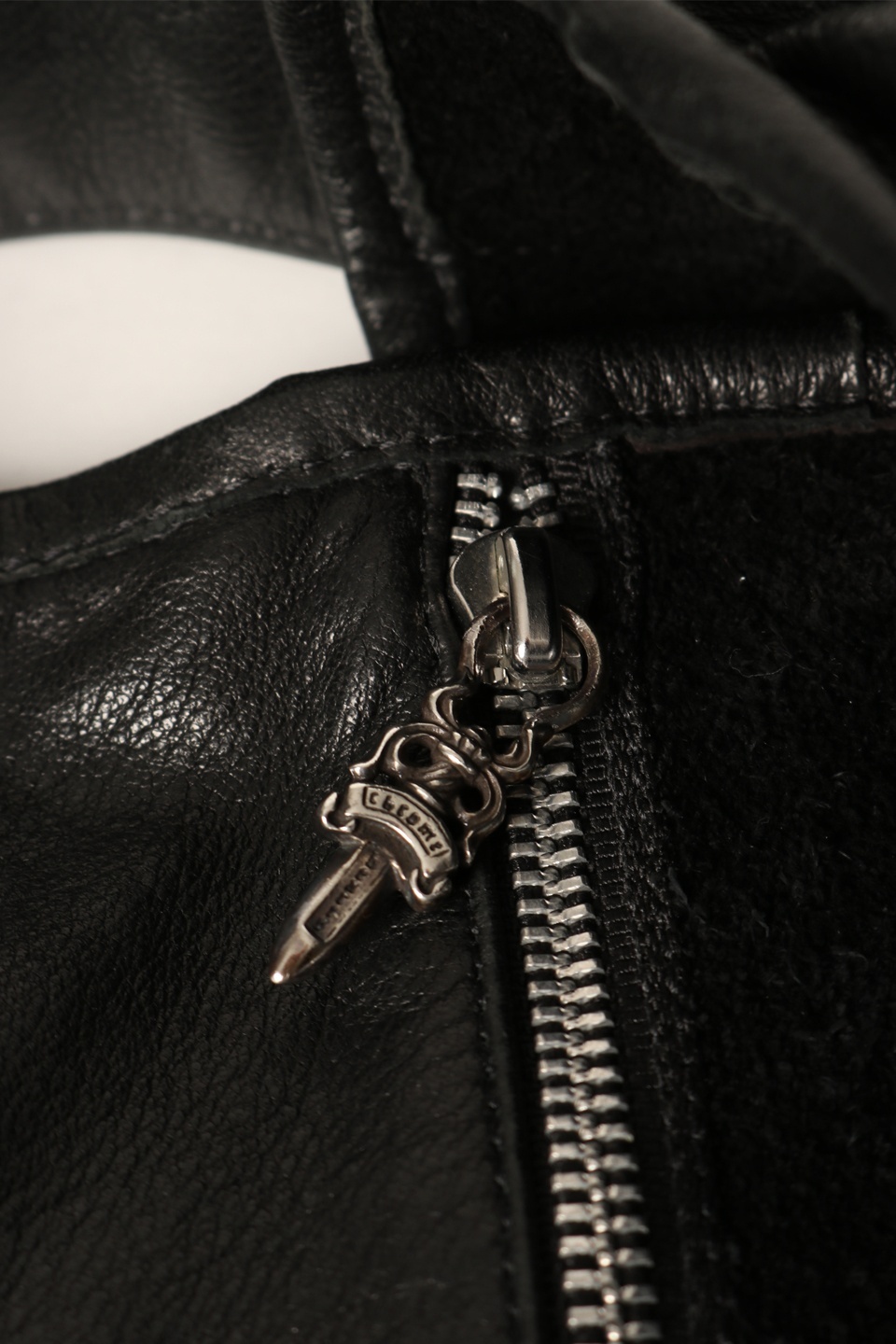 SOLD}☆Sランク CHROME HEARTS クロムハーツ ラージクロス ショルダー