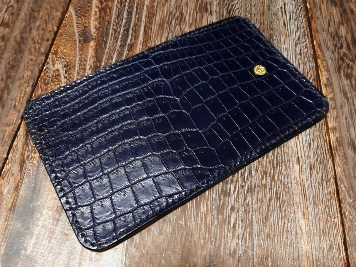 オーダーメイド＆ハンドメイドのレザークラフト工房 Xartifact