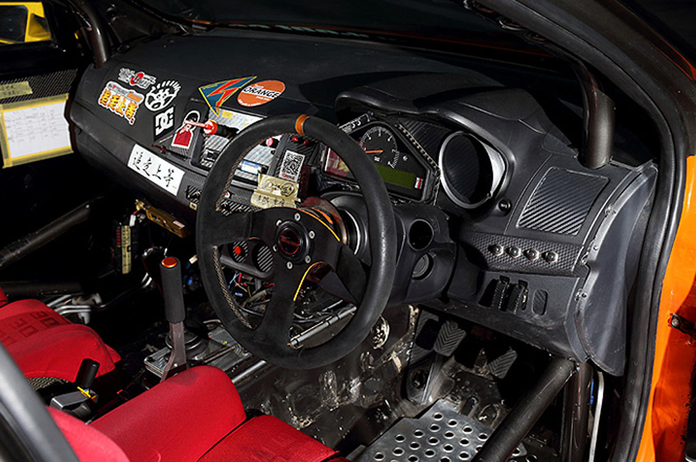 熊久保 信重 MITSUBISHI LANCER EVOLUTION X [CZ4A] YUKE'S チーム