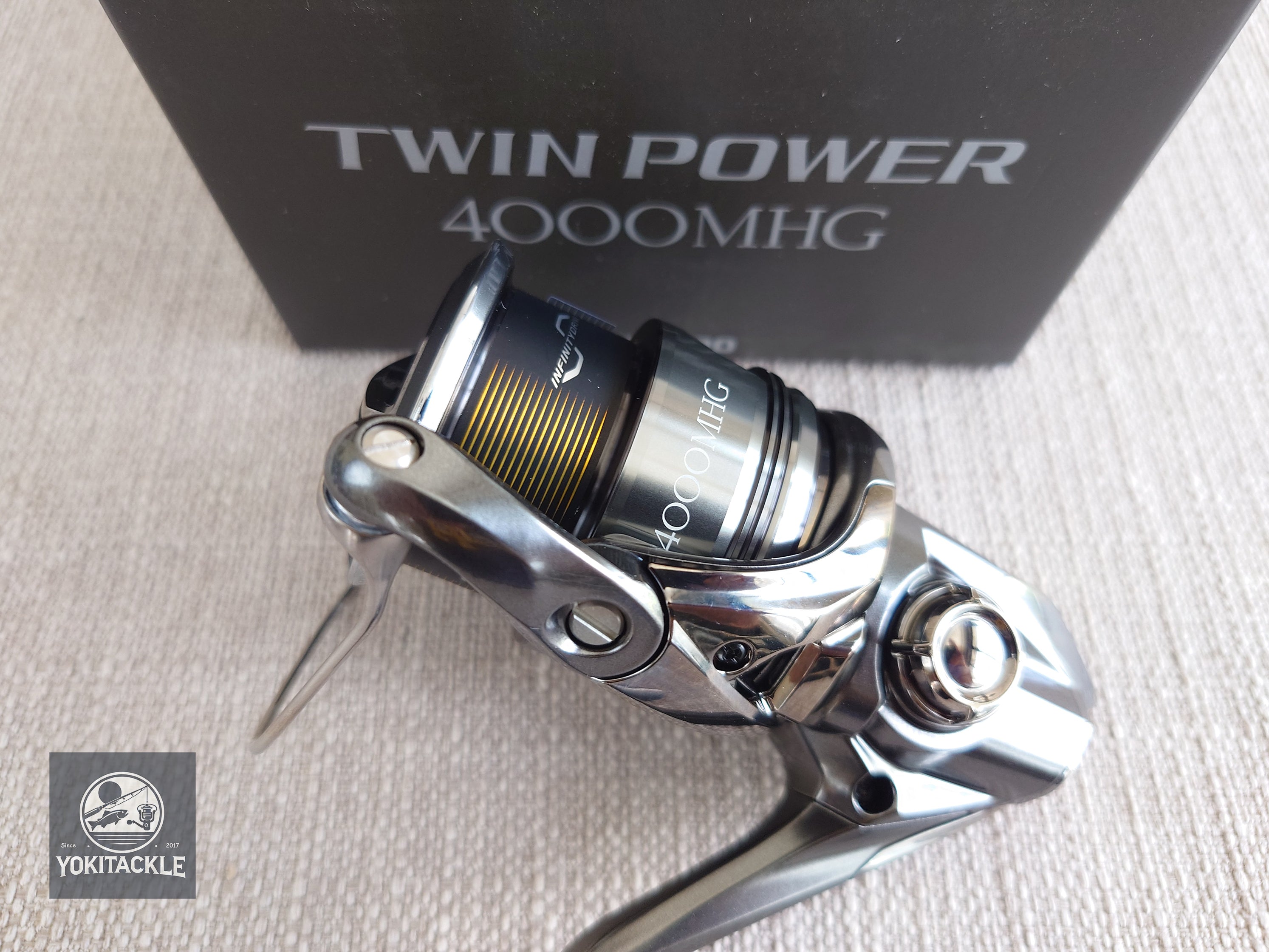 Brand New Shimano 24 Twin Power 4000MHG Spinning Fishing Reel