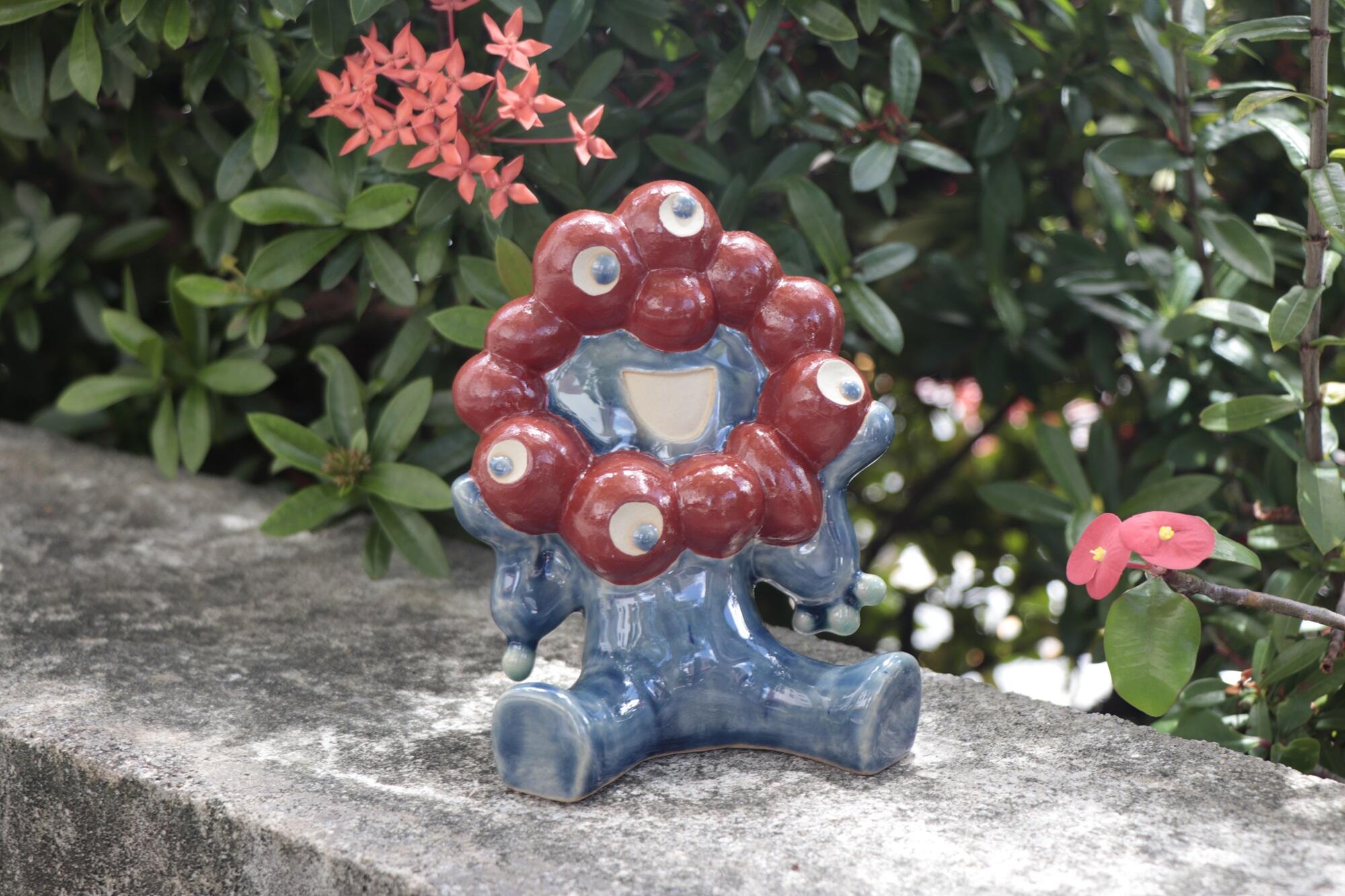 沖縄らしさ詰め込んだ「やちむん」シーサーの枠を超えた立体造形への