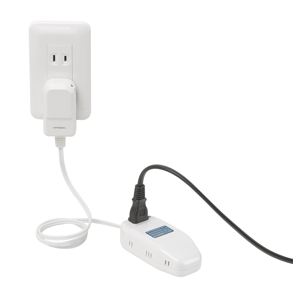 プラグが変形！世界中で使える変圧器1500W（熱器具専用）｜YAZAWA