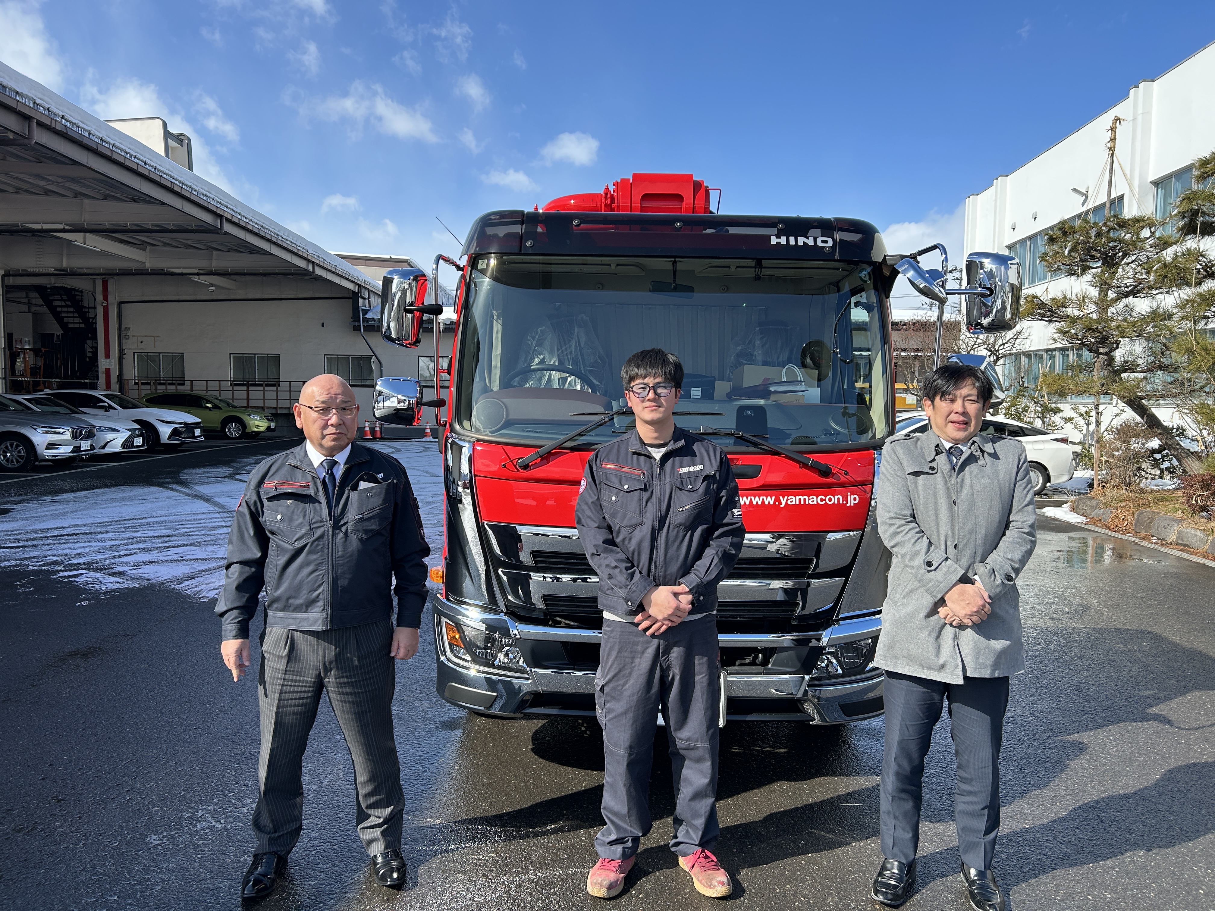 極東開発工業「PY90-17」17mブームのコンクリートポンプ車が納車され