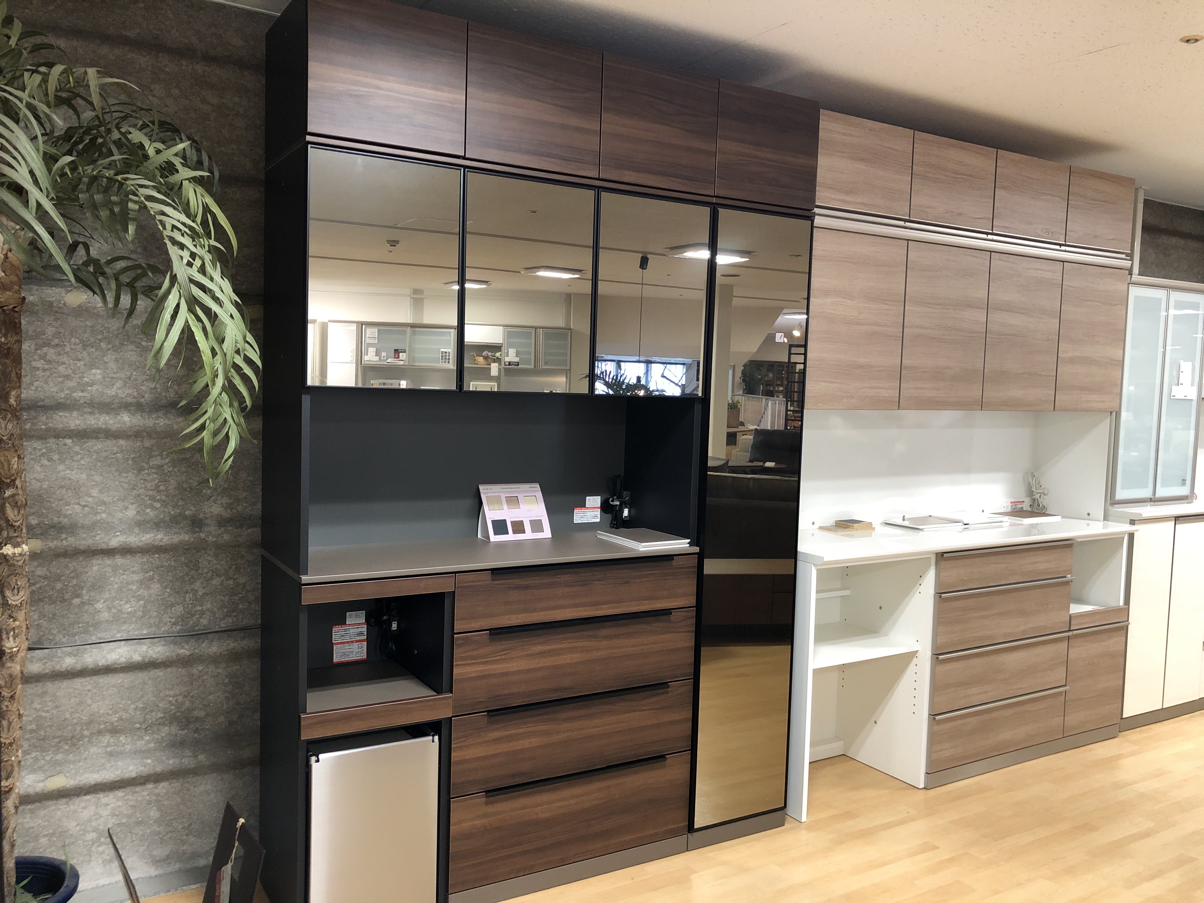 綾乃製作所／家具・インテリアショップYAOMOKU