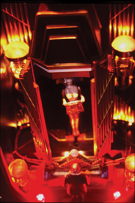 ムットーニワールド からくりシアターⅢ ｜ 過去の展覧会 ｜ 八王子市