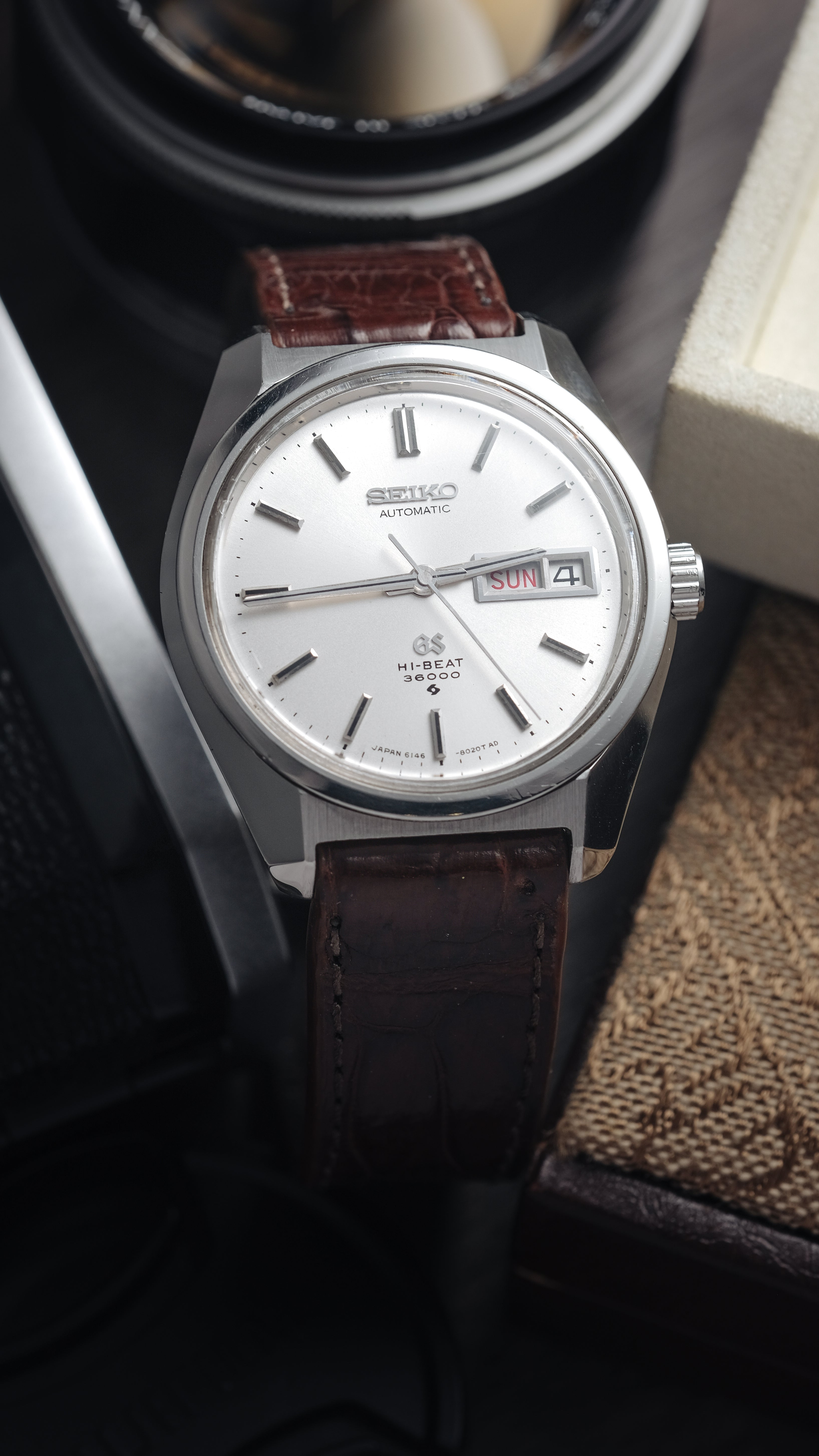 GRAND SEIKO GS AUTOMATIC HI-BEAT 36000 REF. 6146-8000 – Zeit