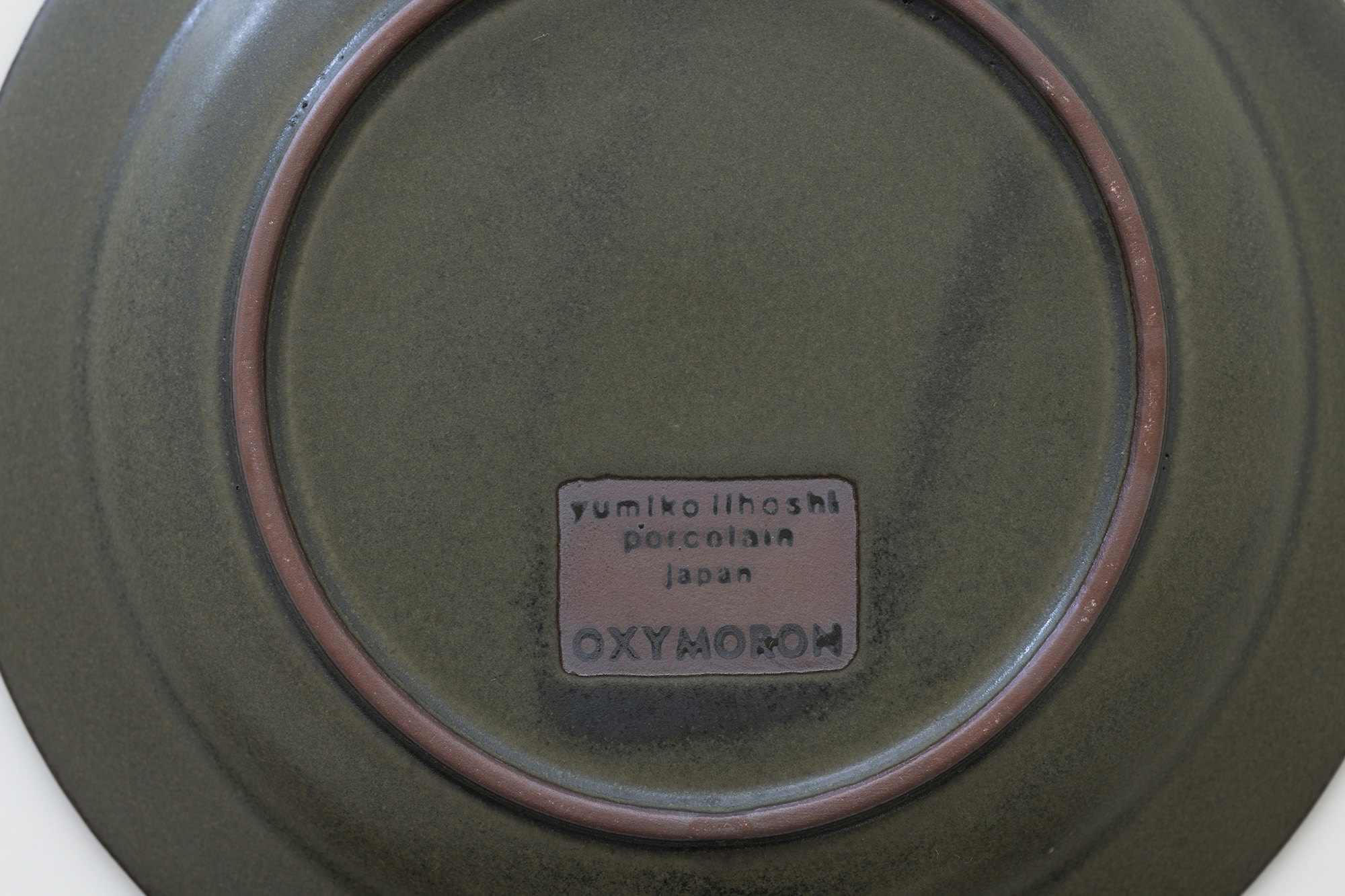 OXYMORON plate L - yumiko iihoshi porcelain 公式オンラインショップ