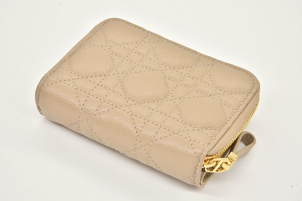 駅南やまご質店オンラインショップ / ディオール CARO カロ バイ