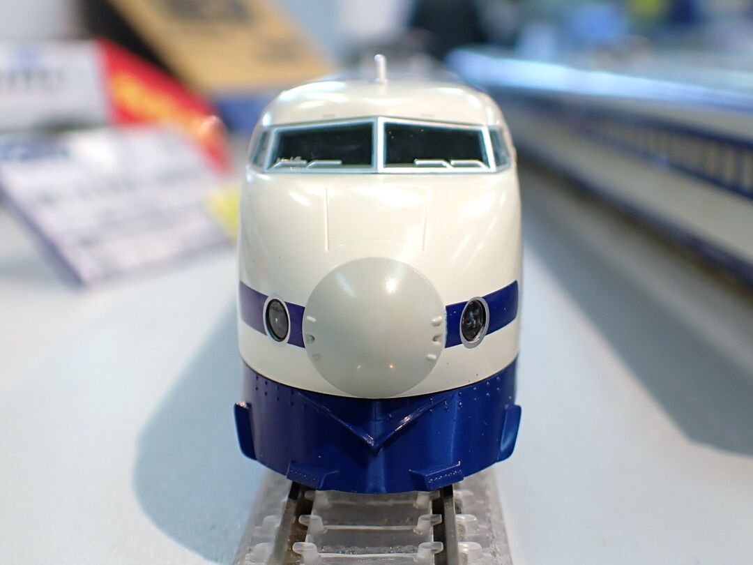 TOMIX 0系東海道・山陽新幹線（NH16編成・特別塗装）セット 品番