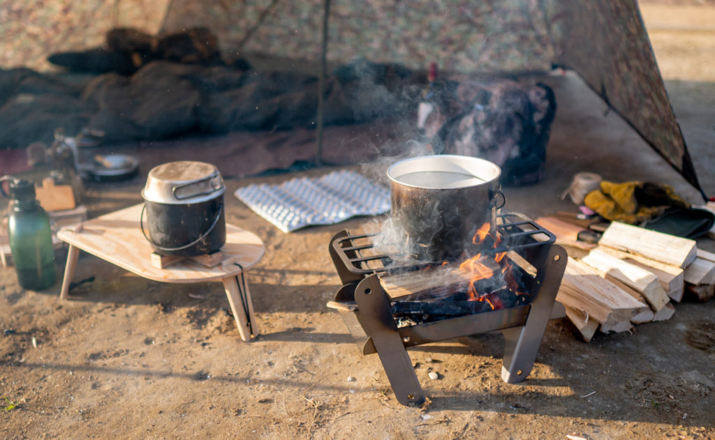 焚き火台 COOKING FIRE PIT SOLO | YOKA＜ヨカ＞ ゆったりと時間を