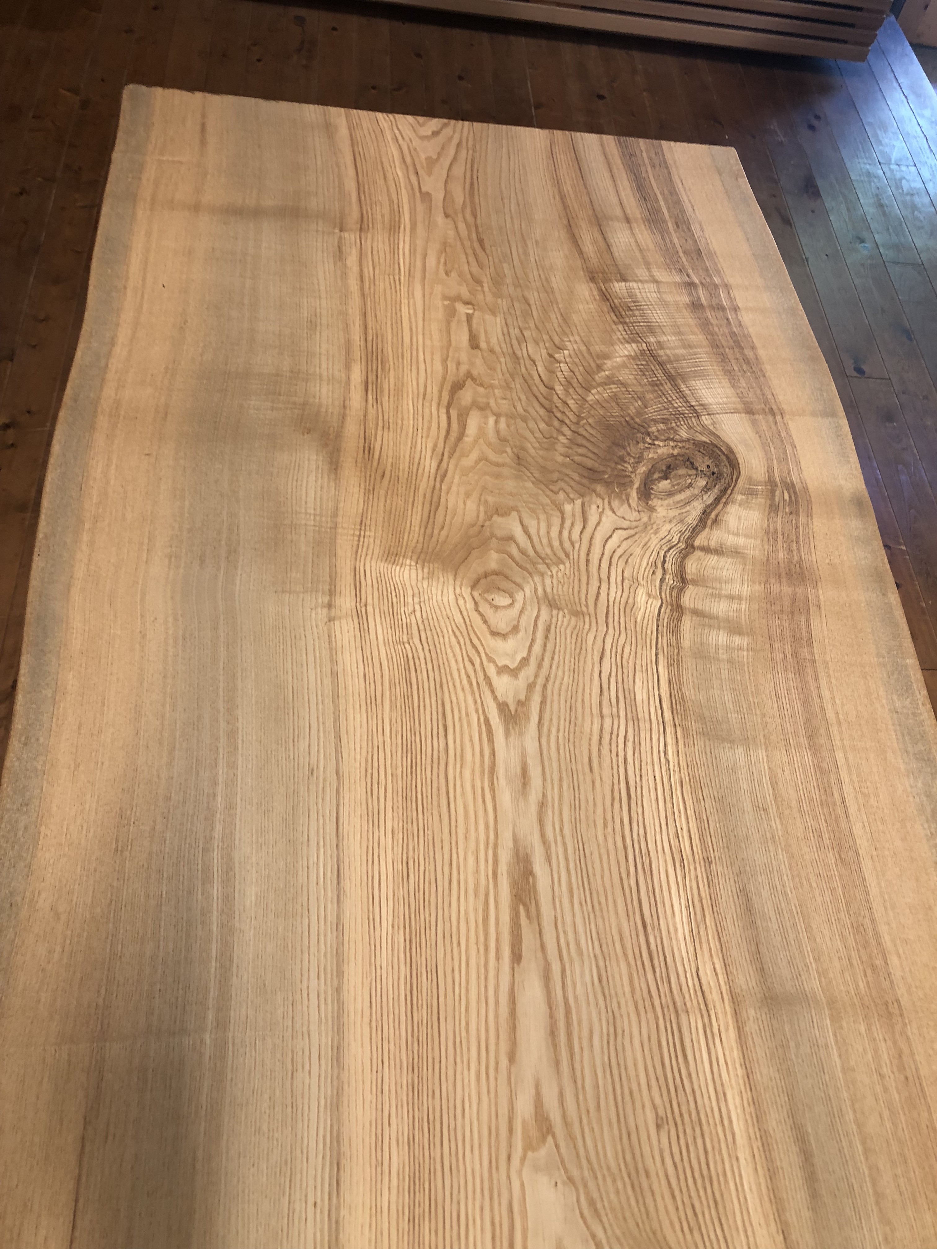 タモ一枚板テーブルtm-01dt | 一枚板テーブルと無垢カウンター販売の