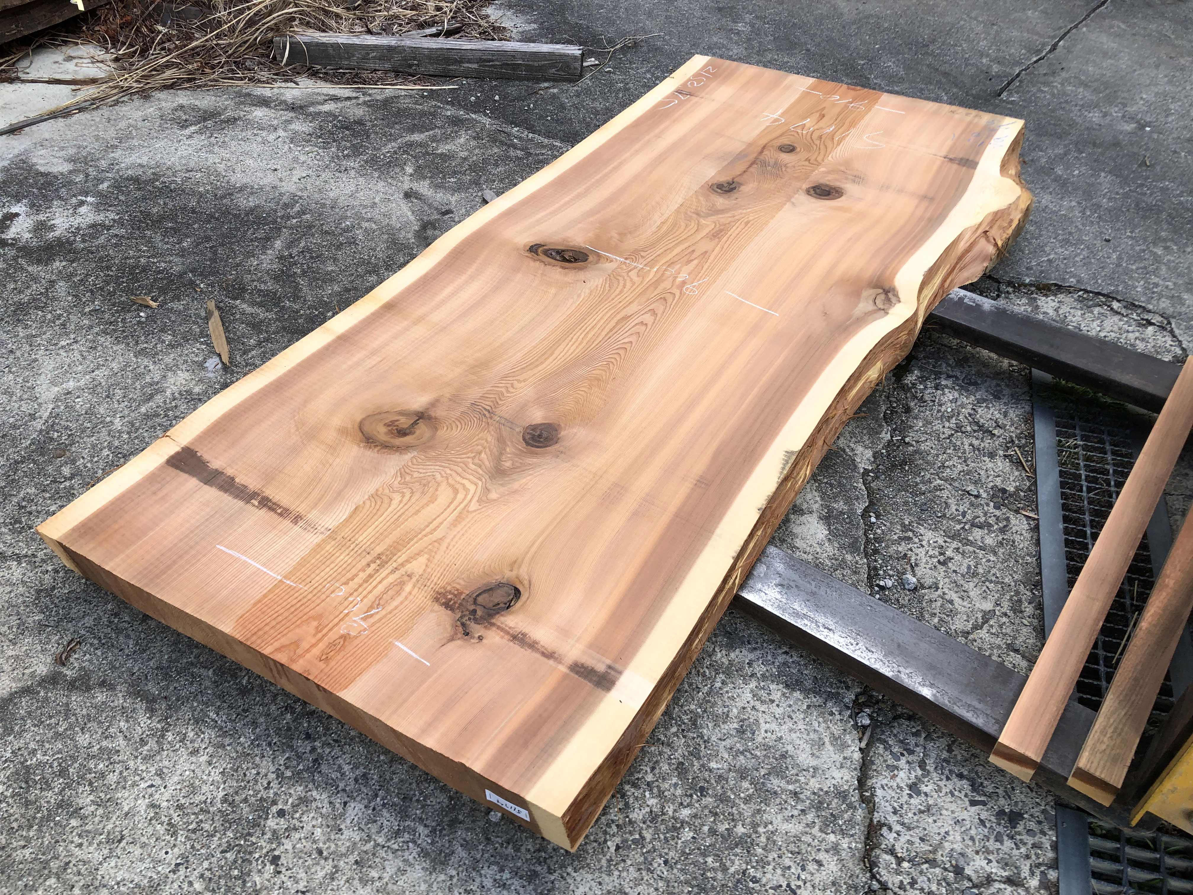 吉野杉一枚板s1174 | 一枚板テーブルと無垢カウンター販売のグリーン