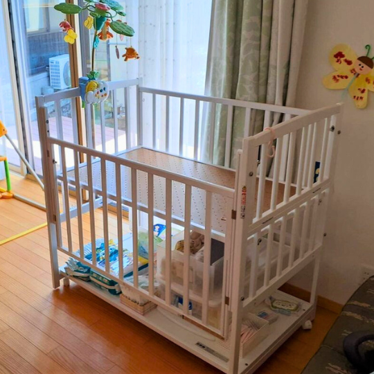 ハイタイプベッド ツーオープン | 国産ベビーベッド製造メーカー ヤマサキ