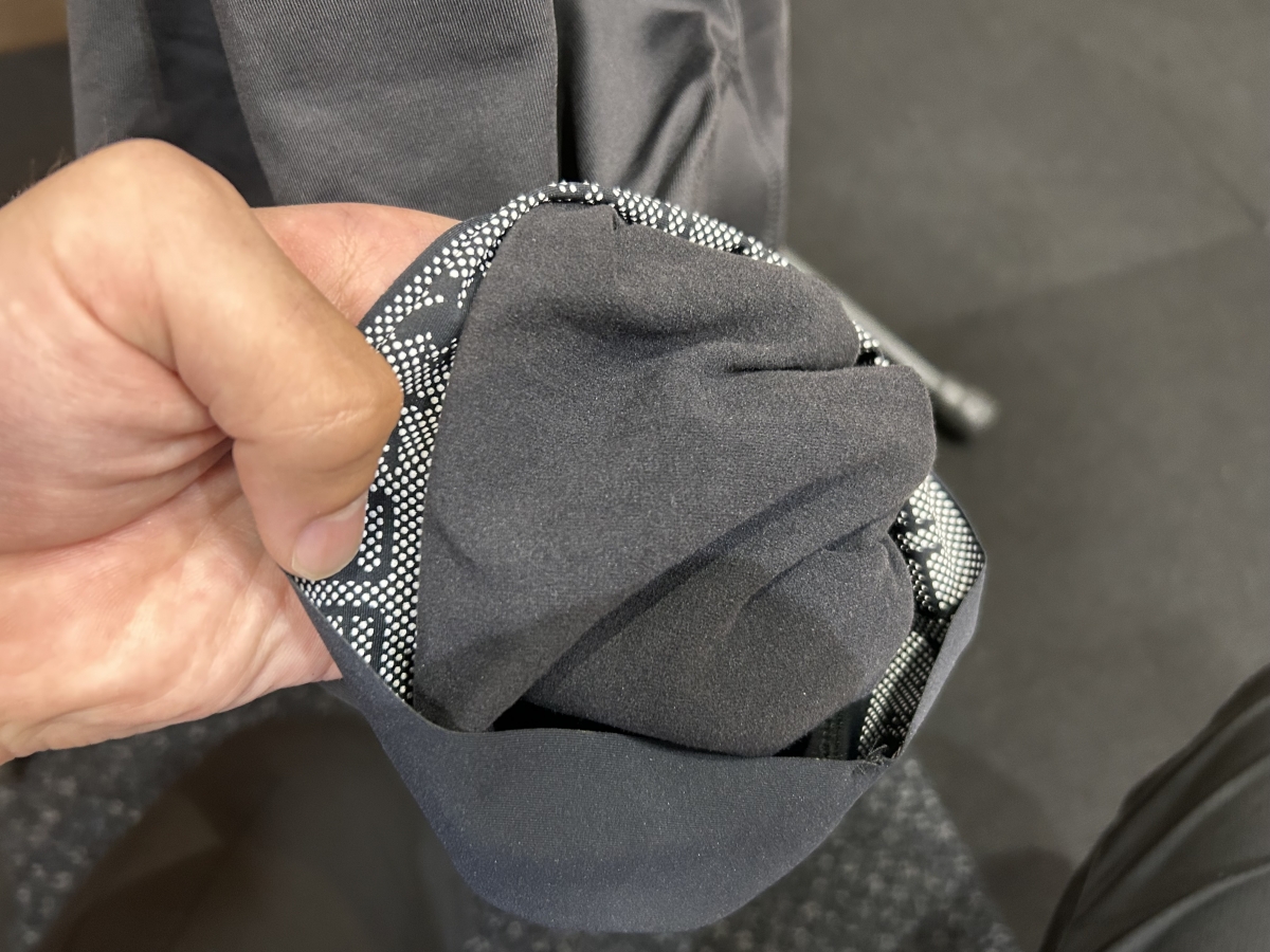 裏起毛のビブショーツ⁉春秋にオススメ‼ | Y's Road 松山店エミフルMASAKI