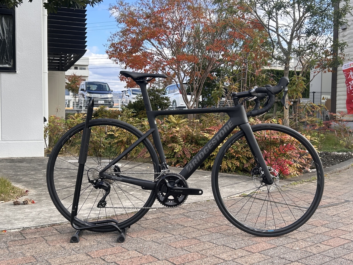 フラッグシップ譲りの性能が40万アンダーで体感できます‼【BLACK