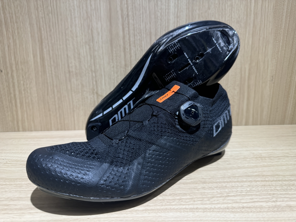 実はコスパ最強？】プロ愛用の【DMT】のハイエンドシューズがアンダー5