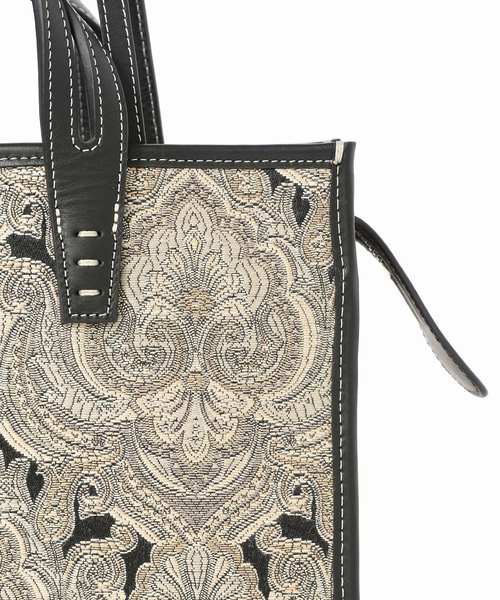 A VACATION（アヴァケーション） ショルダーバッグ バッグ 「A