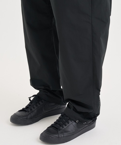 WHITE MOUNTAINEERING（ホワイトマウンテニアリング） カーゴパンツ