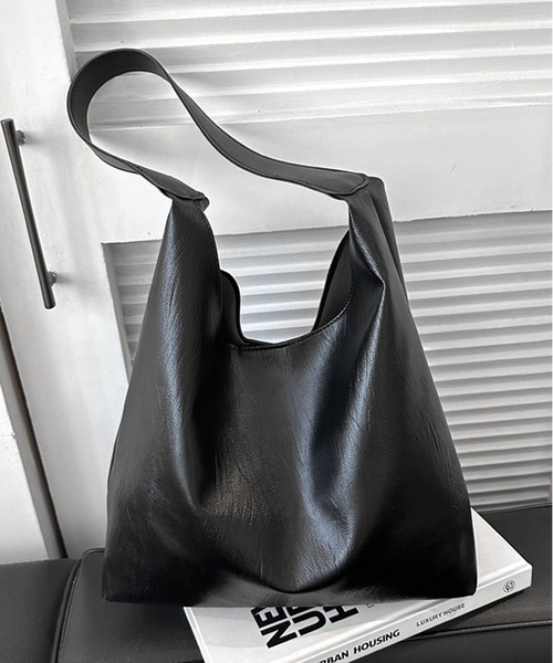 JOHNNY WOLF（ジョニーウルフ） ショルダーバッグ CRUSCH ワン