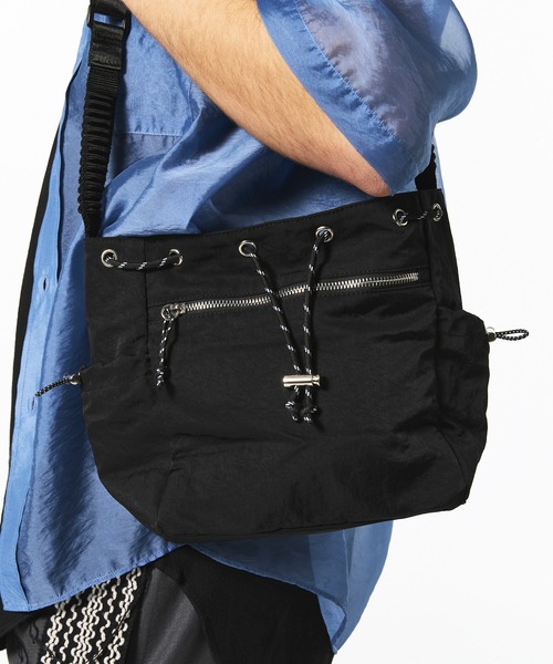 MAISON SPECIAL（メゾンスペシャル） ショルダーバッグ 「UNISEX