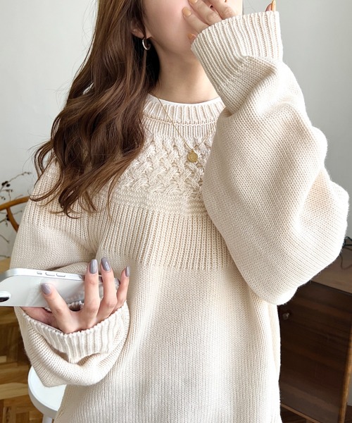 moment+ ニット セーター 求心ケーブル編みニットプルオーバー