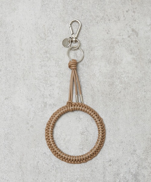 And A（アンドエー） ITTI イッチ / CRISTY KNOT WRIST CIRCLE CHARM