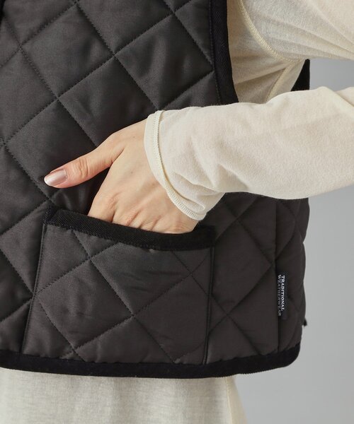 Traditional Weatherwear（トラディショナル ウェザーウェア） コート