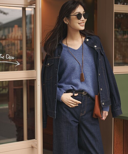 23区（ニジュウサンク） ニット セーター カシミヤブレンド Vネック