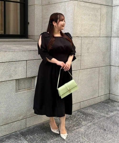 SMILELAND ワンピース 「大きいサイズ」「らめちゃんコラボ」ウエスト