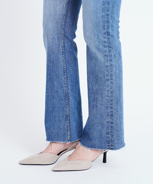 YANUK（ヤヌーク） ジーンズ デニム デニムパンツ セミフレア