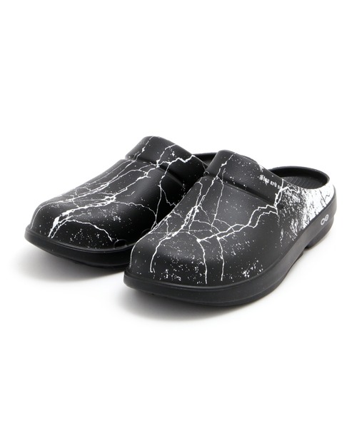 OOFOS（ウーフォス） サンダル OOFOS x Children of the discordance